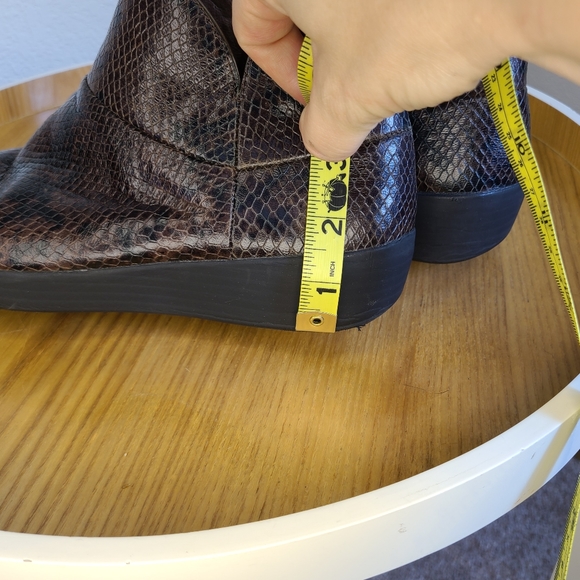 Fitflop Supermod Brown Snakeprint Ankle Boot - Picture 9 of 10